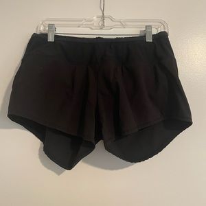 Oiselle shorts